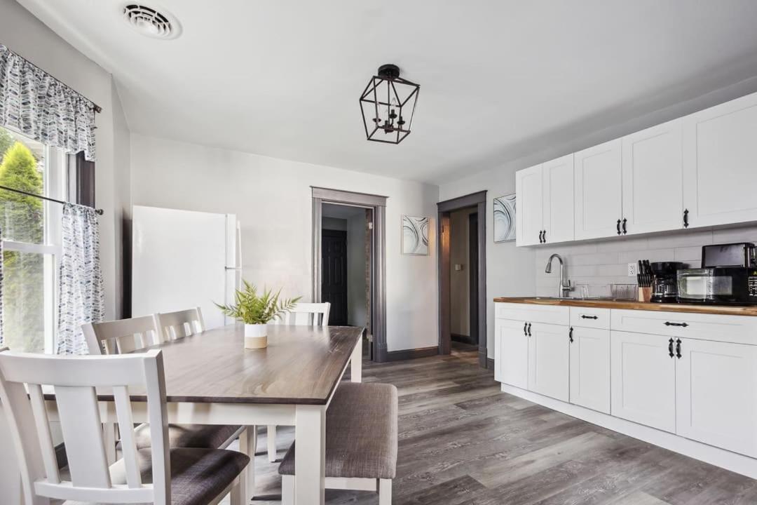 Spacious 6Br 2Ba Minutes For The Falls & Casino Niagarafallen Exteriör bild