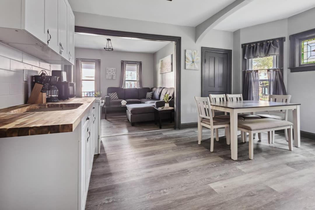 Spacious 6Br 2Ba Minutes For The Falls & Casino Niagarafallen Exteriör bild