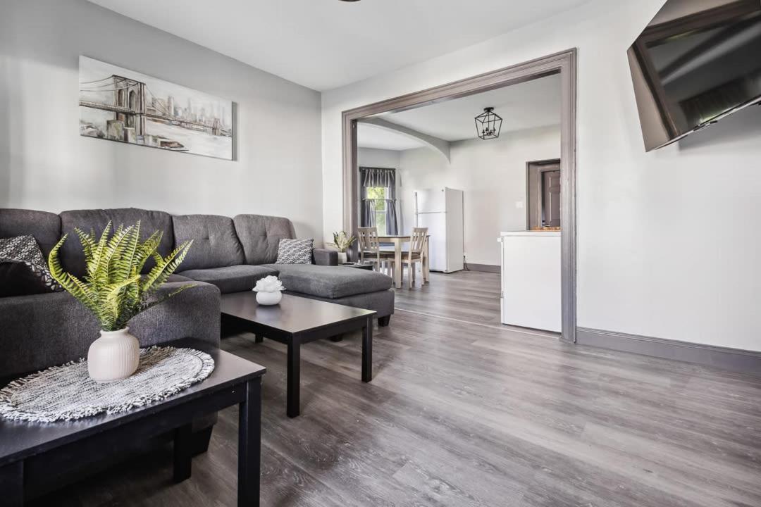Spacious 6Br 2Ba Minutes For The Falls & Casino Niagarafallen Exteriör bild